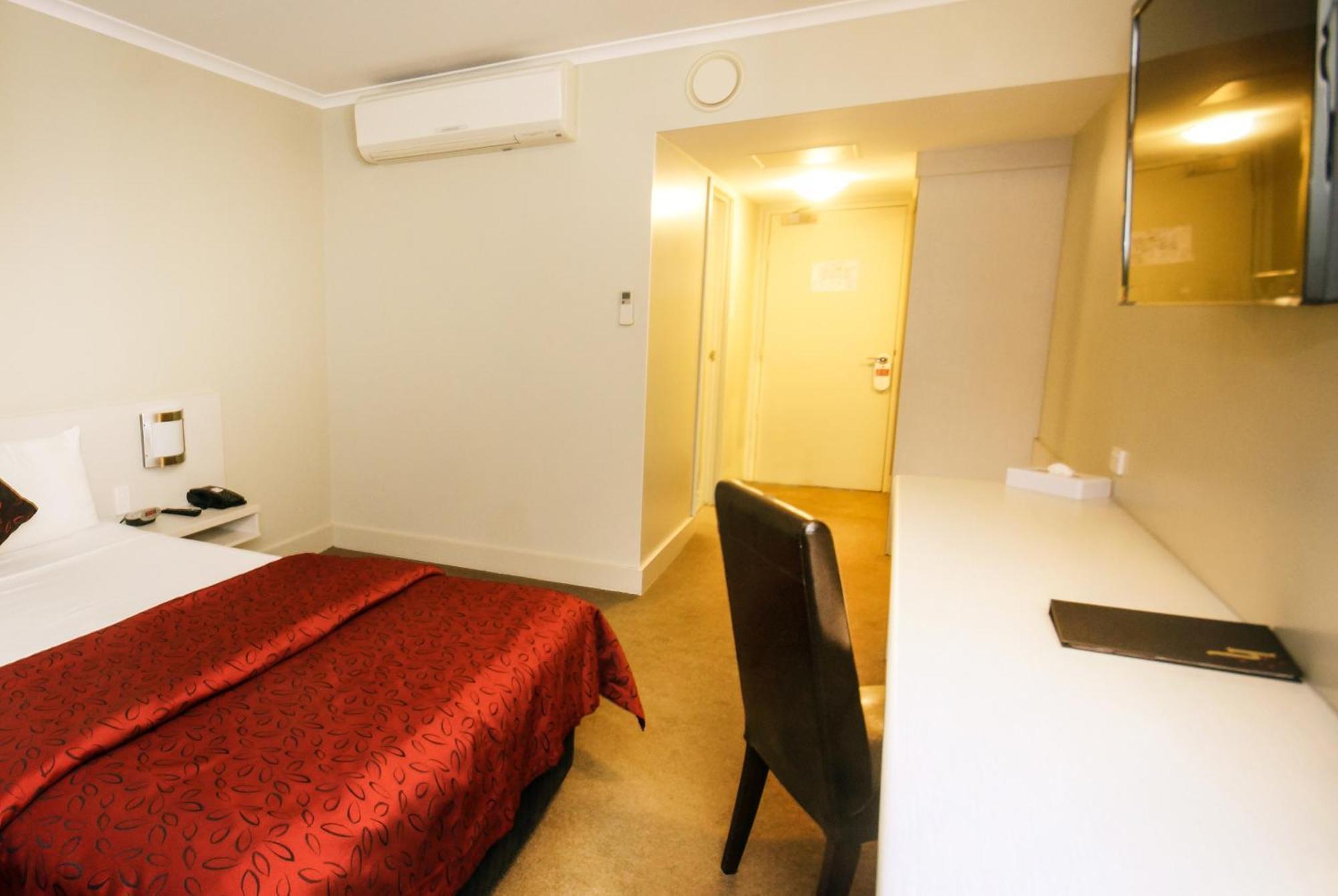 Isa Hotel マウント・アイザ 部屋 写真